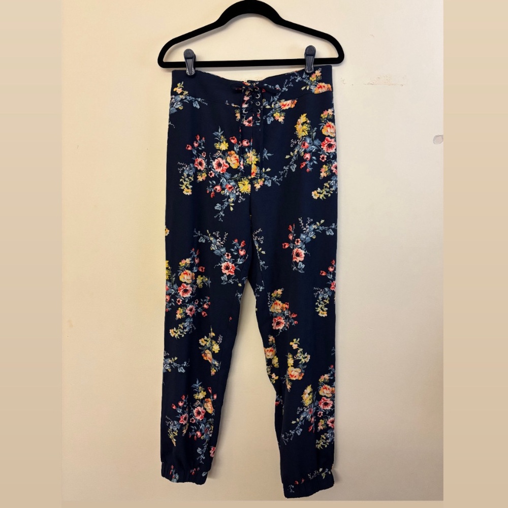 Blue Floral Pleated Trousers with Tie